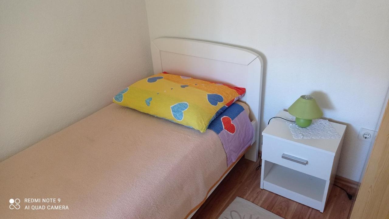 Holiday Home Marija Vrlika Экстерьер фото