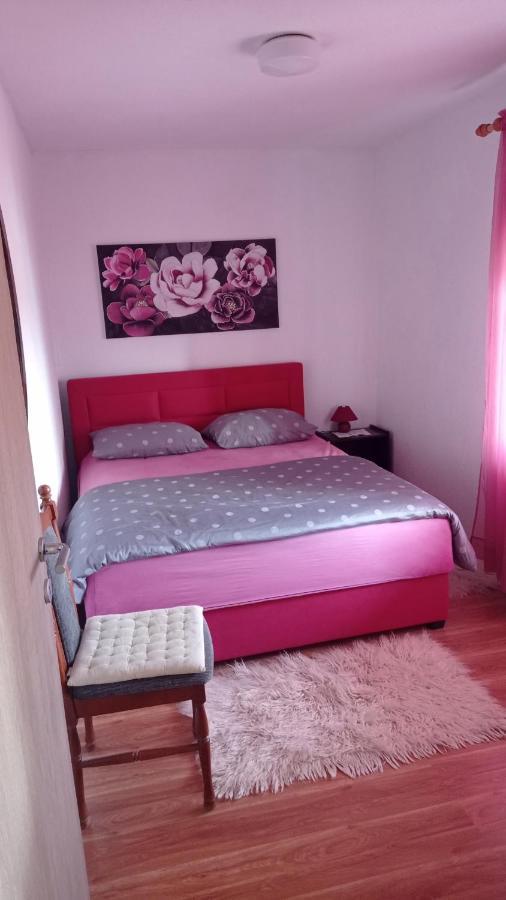 Holiday Home Marija Vrlika Экстерьер фото