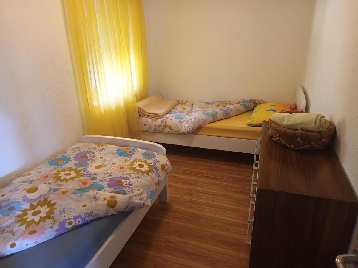 Holiday Home Marija Vrlika Экстерьер фото