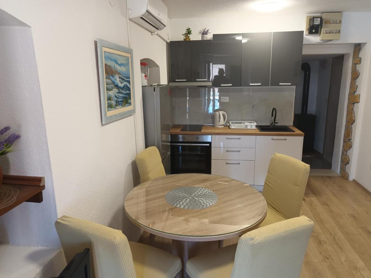 Holiday Home Marija Vrlika Экстерьер фото