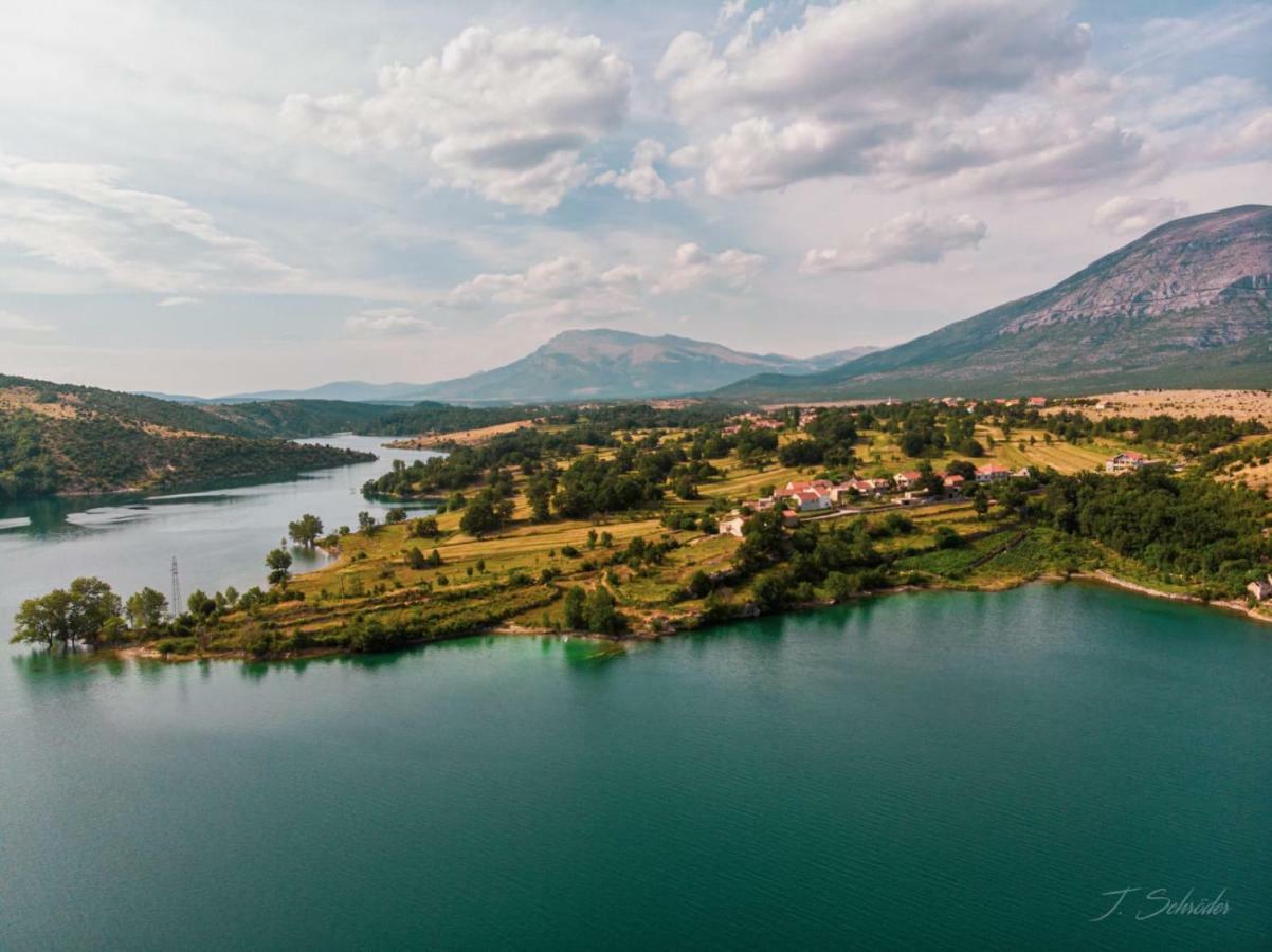 Holiday Home Marija Vrlika Экстерьер фото