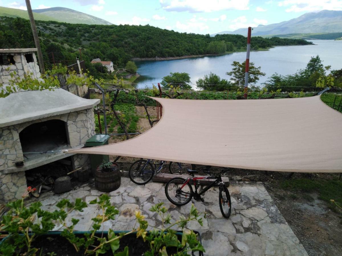 Holiday Home Marija Vrlika Экстерьер фото
